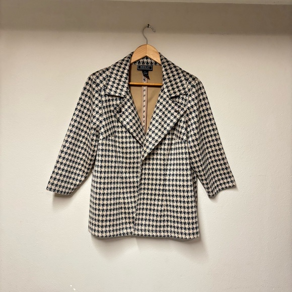 NYCC 1X Women's Stretch Houndstooth Blazer - Picture 4 of 8
